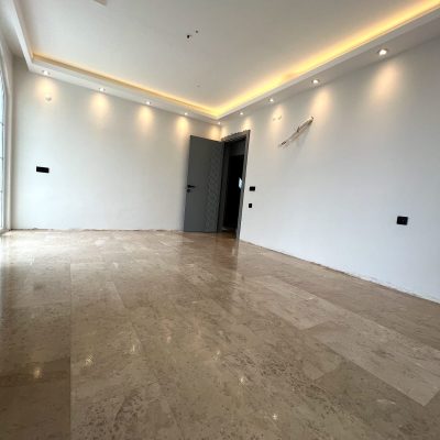 Tepe De VatandaŞliĞa Uygun Denİz Ve Kale Manzarali Vİlla 40