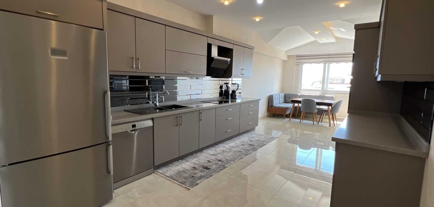 Mahmutlar Sonas Star Residence 4+1 Flat For Sale With Sea And Castle View 1