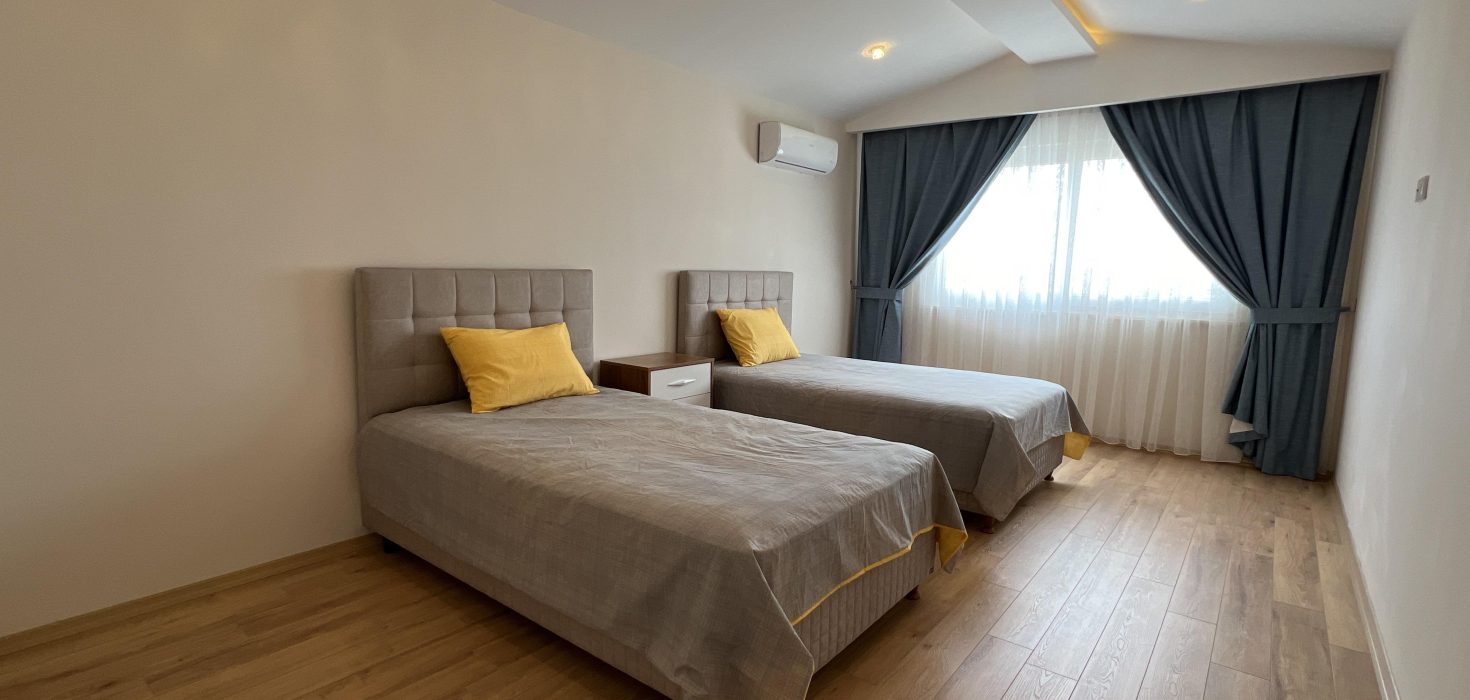 Mahmutlar Sonas Star Residence 4+1 Flat For Sale With Sea And Castle View 13