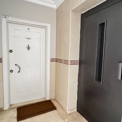 Oba EroĞlu Apartmani Denİze 150 Metre Mesafede Satilik 2+1 Daİre 1