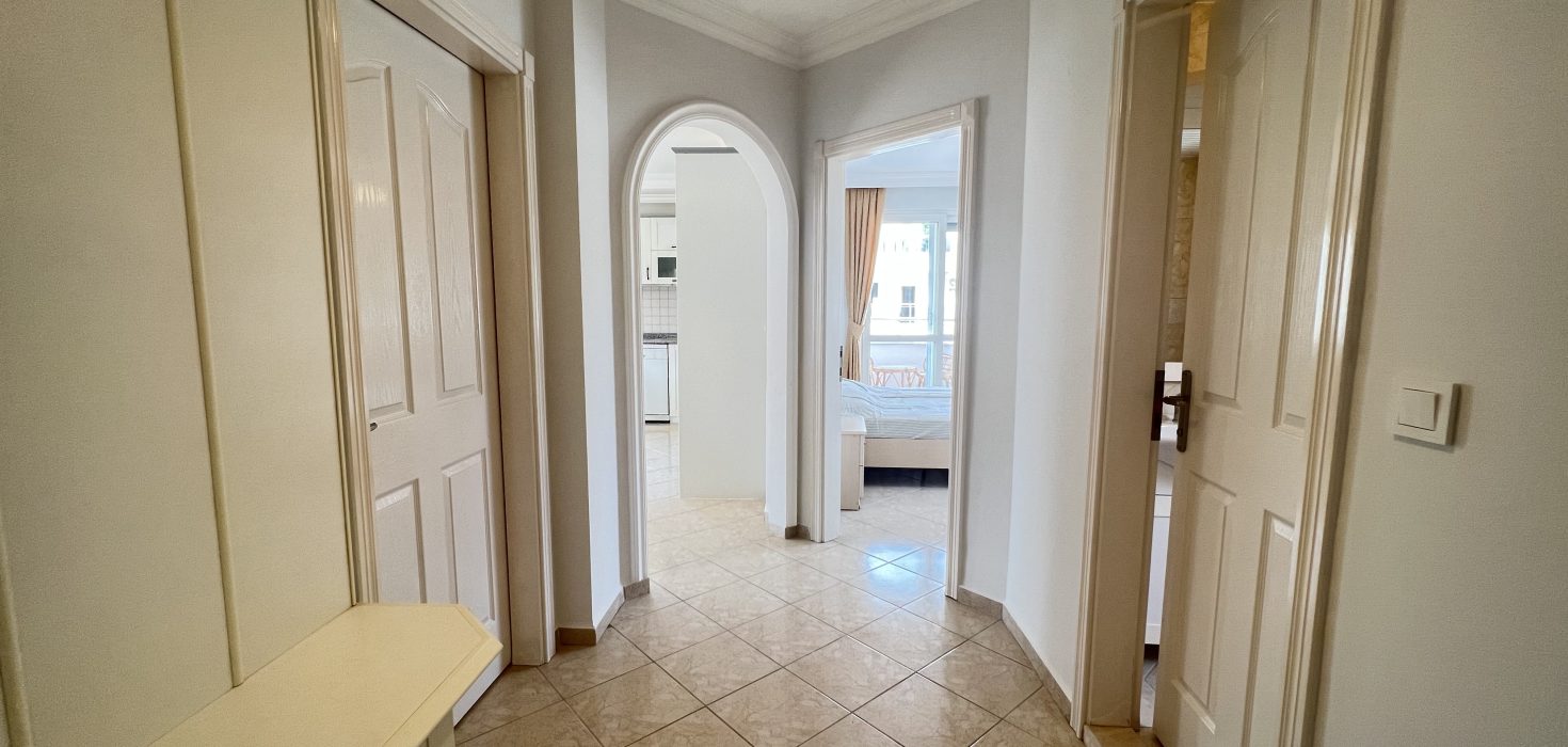 Oba EroĞlu Apartmani Denİze 150 Metre Mesafede Satilik 2+1 Daİre 3