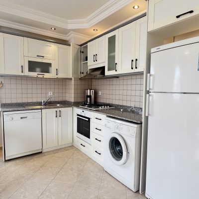 Oba EroĞlu Apartmani Denİze 150 Metre Mesafede Satilik 2+1 Daİre 5