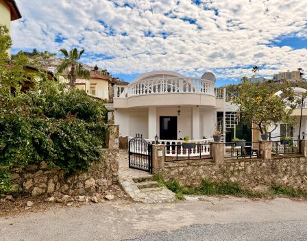 Fantastisk pris! PÅ PLADSEN, AFSNIT 2+1 VILLA I Alanya 30